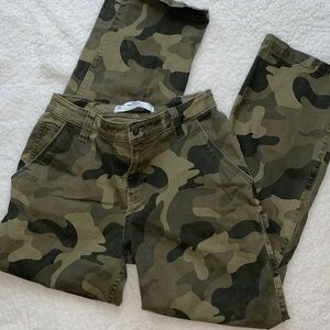 Hollister Camouflage Pants